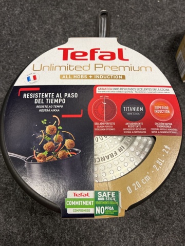 1476037-7 2 pcs Pans Tefal Unlimited Premium, 16 & 20cm