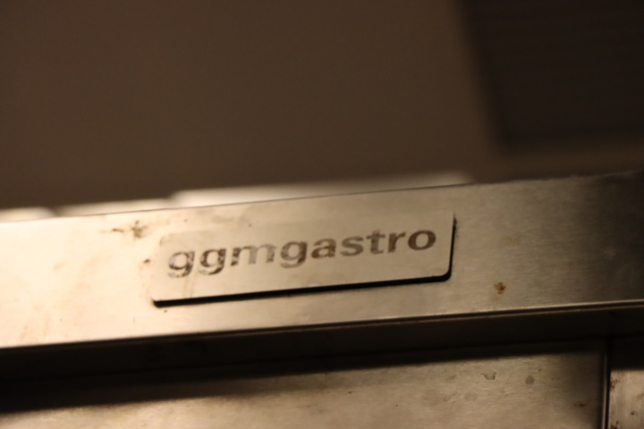 1295857-3 Rostfri arbetsbänk - GGM Gastro