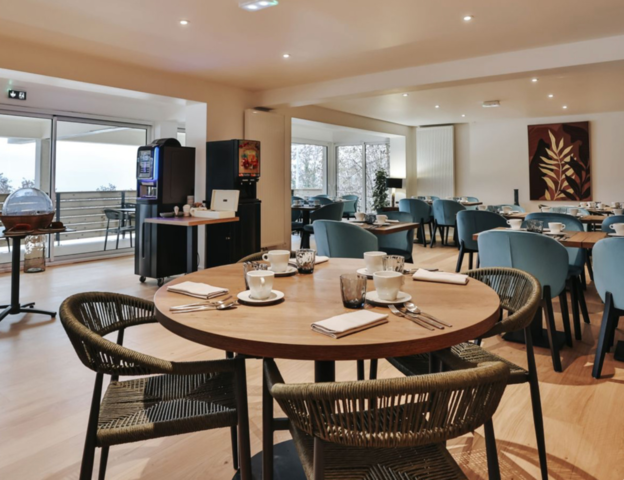 1478322-3 Ekgolv Woodura, Misty White, Woodura, L, 1-stav, 5G-klick, 88 kvm