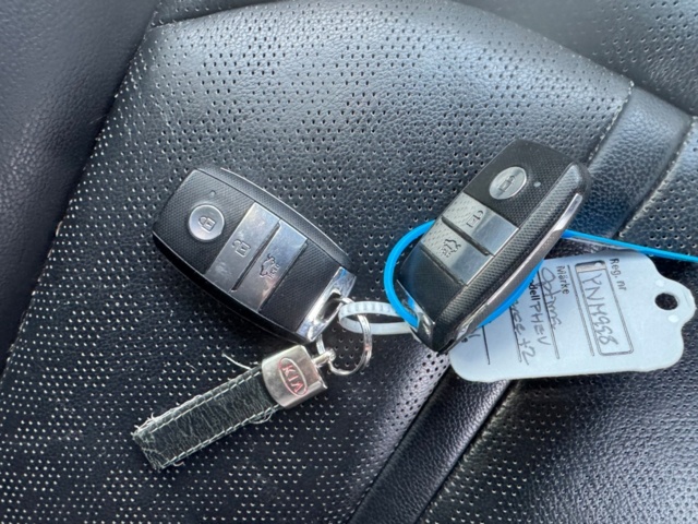 1405479-31 Kia Optima Sport Wagon Plug-in Hybrid Automatic, 205hp, 2018