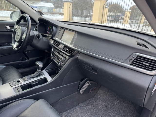 1405479-35 Kia Optima Sport Wagon Plug-in Hybrid Automatic, 205hp, 2018