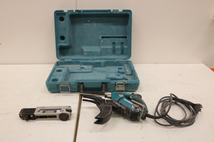 1416770-2 Skruvautomat Makita