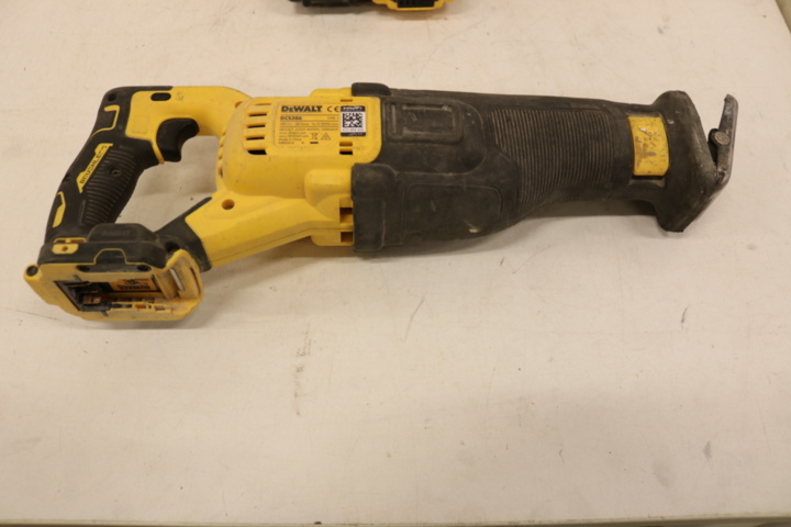 1416771-3 DeWalt paket med 2 maskiner