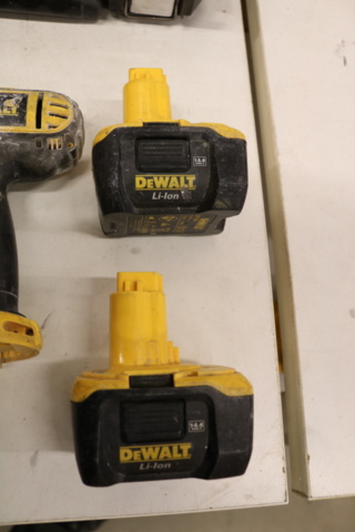1416772-12 DeWalt paket med 2 maskiner