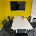 1410923-1 Office furniture - Tables, Apple TV, etc