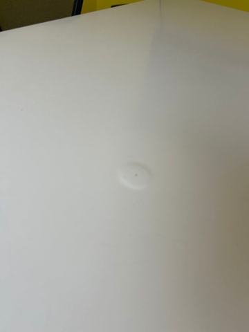 1410923-5 Office furniture - Tables, Apple TV, etc