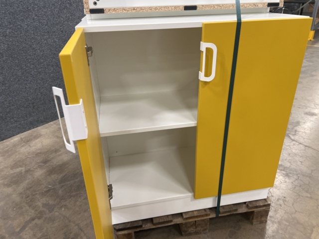 1478508-5 4 pcs Storage cabinets