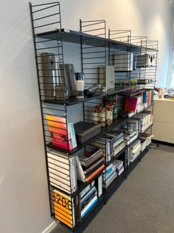 1410926-2 String shelves