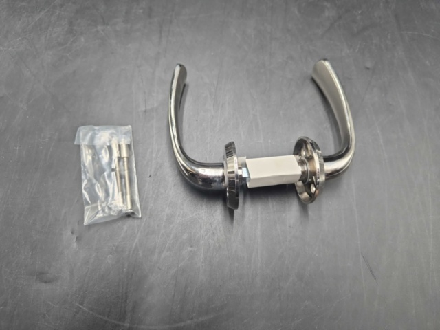 1478856-3 Interior door handles, 60 pcs - Millers, chrome