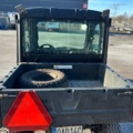 1427578-14 Elektriskt terrängfordon med plogblad, vinsch och dragkrok - Polaris Ranger EV -2021