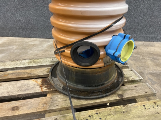 1477832-2 Fire hydrant Belos 110 mm H1900 mm in drum