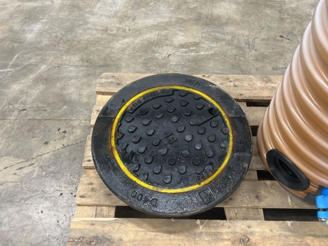 1477821-2 Fire hydrant Belos 110 mm H1100 mm in drum