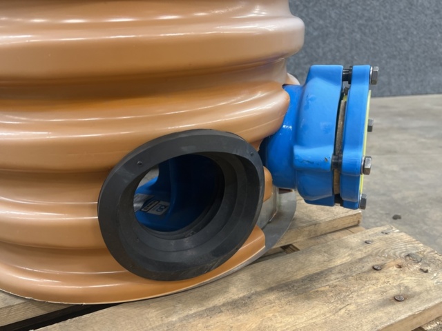 1477821-15 Fire hydrant Belos 110 mm H1100 mm in drum