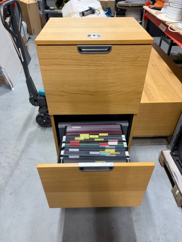 1479395-12 Office furniture - Desks, chests, etc.