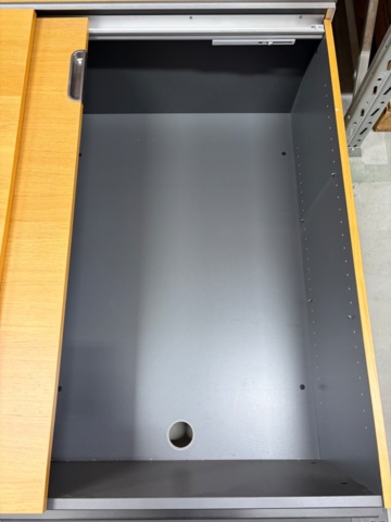 1479395-17 Office furniture - Desks, chests, etc.