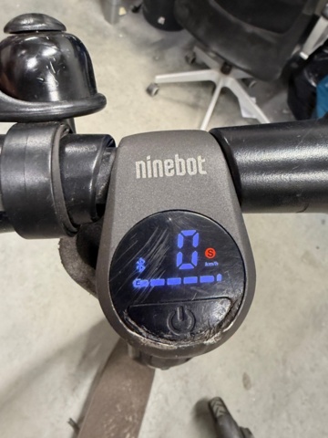 1479418-3 Electric scooters 2 pcs - Ninebot by Segway