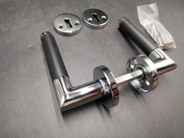 1463632-2 Interior door handle, 100 pcs - Beem, polished chrome (10-009-CH/SV-EKO))