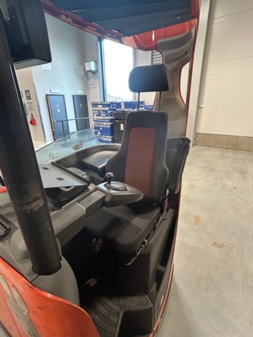 1411415-9 Skjutstativtruck – BT Toyota BT Reflex RRE160E