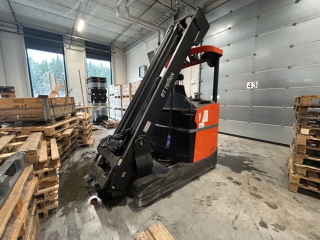 1411414-15 Skjutstativtruck BT Reflex Toyota BT RRE200H - 2019