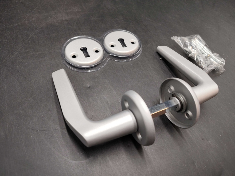 1479693-2 Innerdörrhandtag 12 st – Millers, aluminium