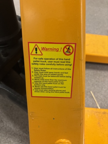 1443792-3 Pallet truck, sack truck etc.