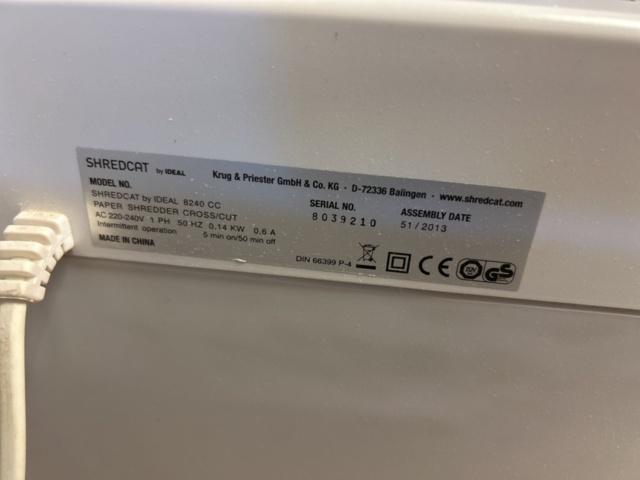 1454876-7 Office equipment - Printer, shredder and digital scale