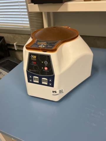 1454887-1 Centrifuge - LW Scientific Universal