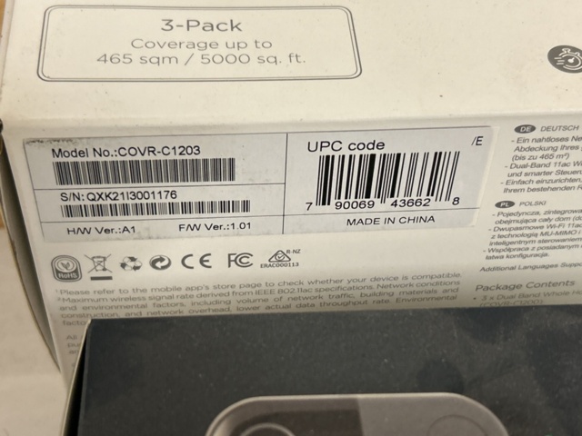 1454904-7 Collection of various technology products - surveillance cameras, doorbells and Wi-Fi systems