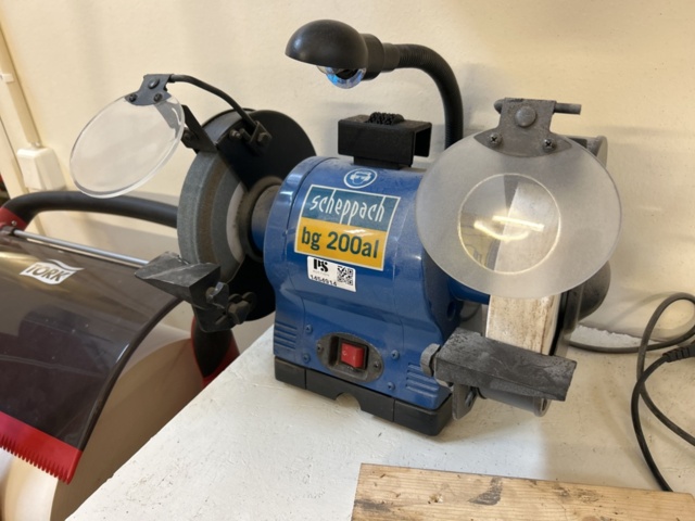 1454914-2 Bänkslipmaskin - Scheppach BG 200AL -2014