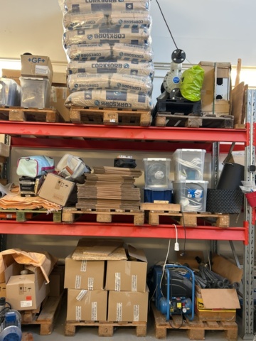 1454919-3 Pallet with oil absorbent approx. 28–30 bags - CorkSorb