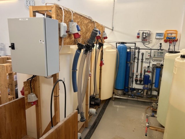 1454920-2 Deionization plant with 6 tanks - Water Tech / Eurowater