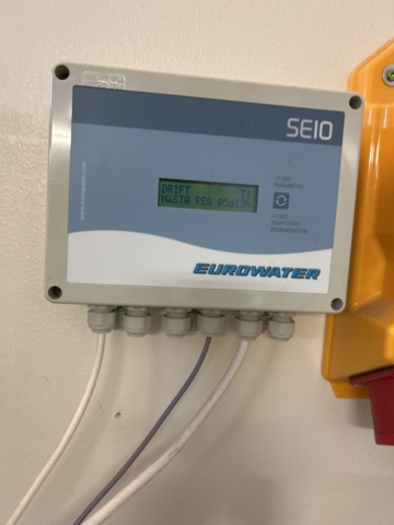 1454920-12 Deionization plant with 6 tanks - Water Tech / Eurowater