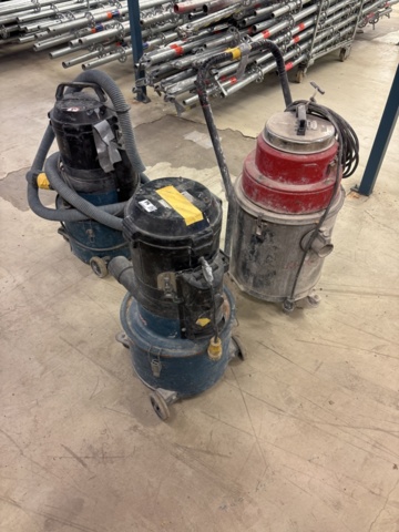 1443802-1 3st industridammsugare