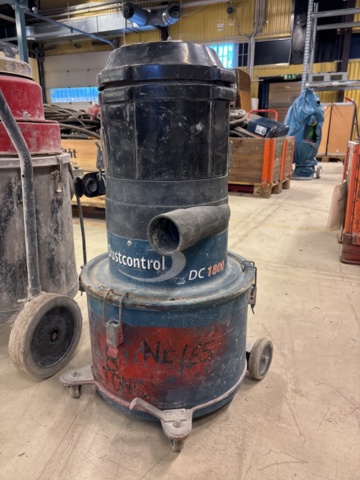 1443802-3 3st industridammsugare