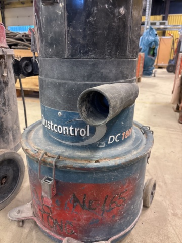 1443802-4 3st industridammsugare