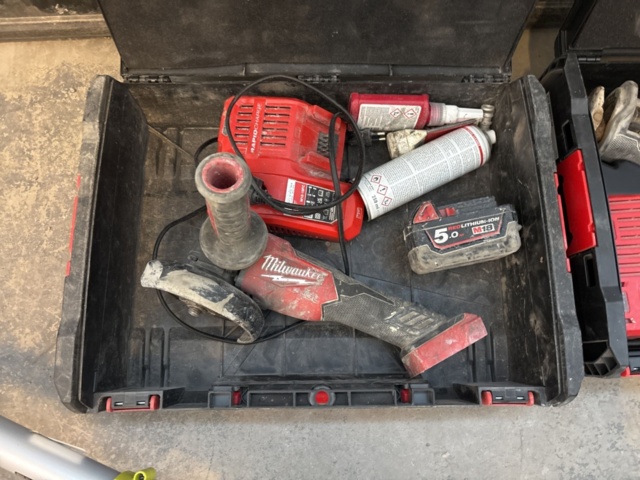 1469051-21 Large collection of power hand tools and construction accessories