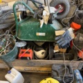 1469052-6 Collection of various tools, implements and construction accessories