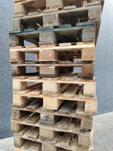 1476634-5 18 used EU pallets