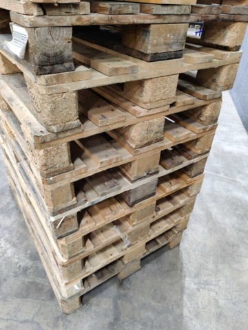 1476634-8 18 used EU pallets