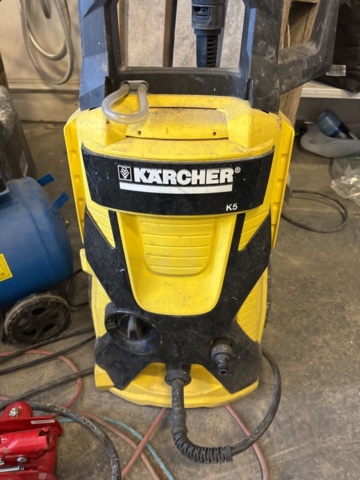 1469058-3 High-pressure cleaner, compressor and jack - Kärcher & Biltema