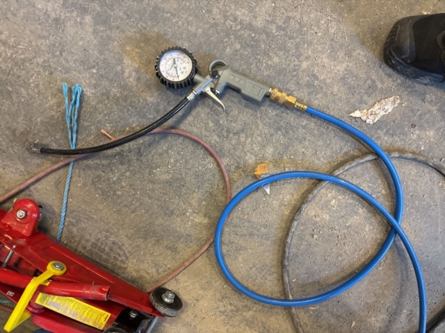 1469058-10 High-pressure cleaner, compressor and jack - Kärcher & Biltema