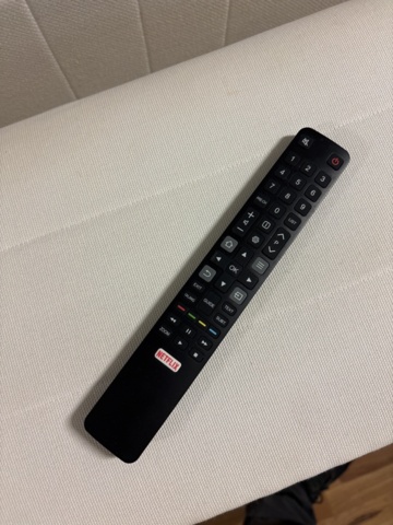 1469062-7 Smart TV 65" on floor stand - TCL
