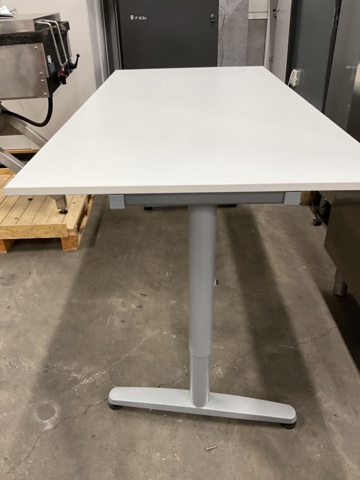 1472978-6 Diverse kontorsmöbler m.m