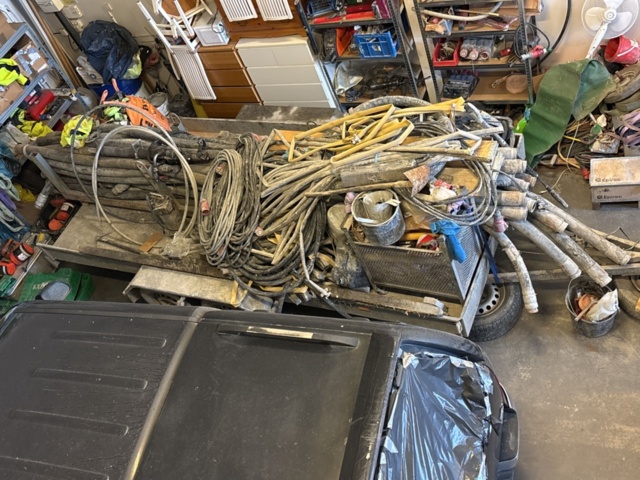 1469053-14 Various equipment for drilling work