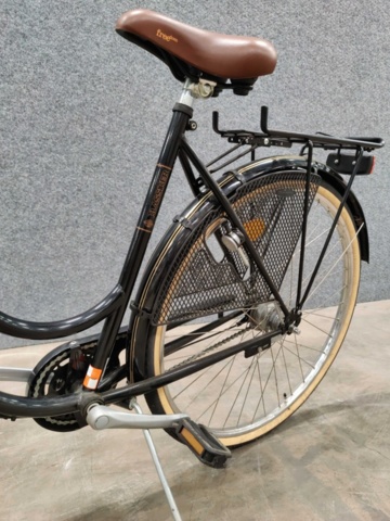 1476638-11 Women's bike Crescent