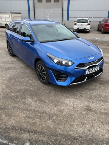 1472980-7 Kia Ceed Sportswagon Plug-in Hybrid DCT, 141hp, 2022