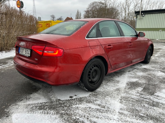 1436096-7 Audi A4 Sedan 2.0 TDI DPF Manuell, 163hk, 2013