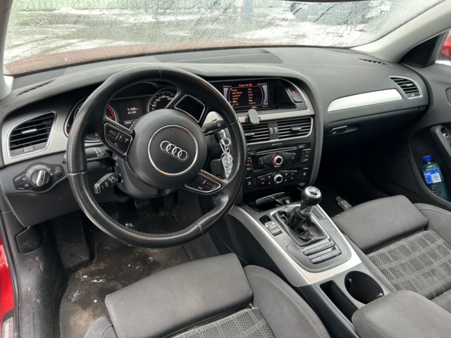 1436096-22 Audi A4 Sedan 2.0 TDI DPF Manuell, 163hk, 2013