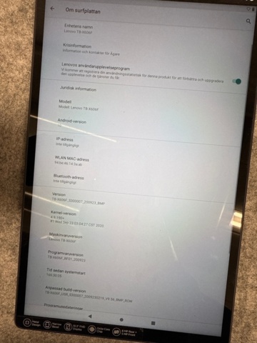 1368633-4 Surfplatta - Lenovo TB-X606F