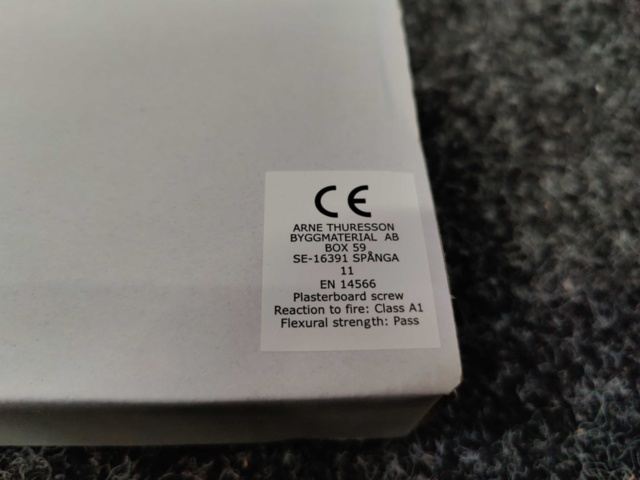 1480991-2 Approximately 10,000 drywall screws, banded, 6x41mm